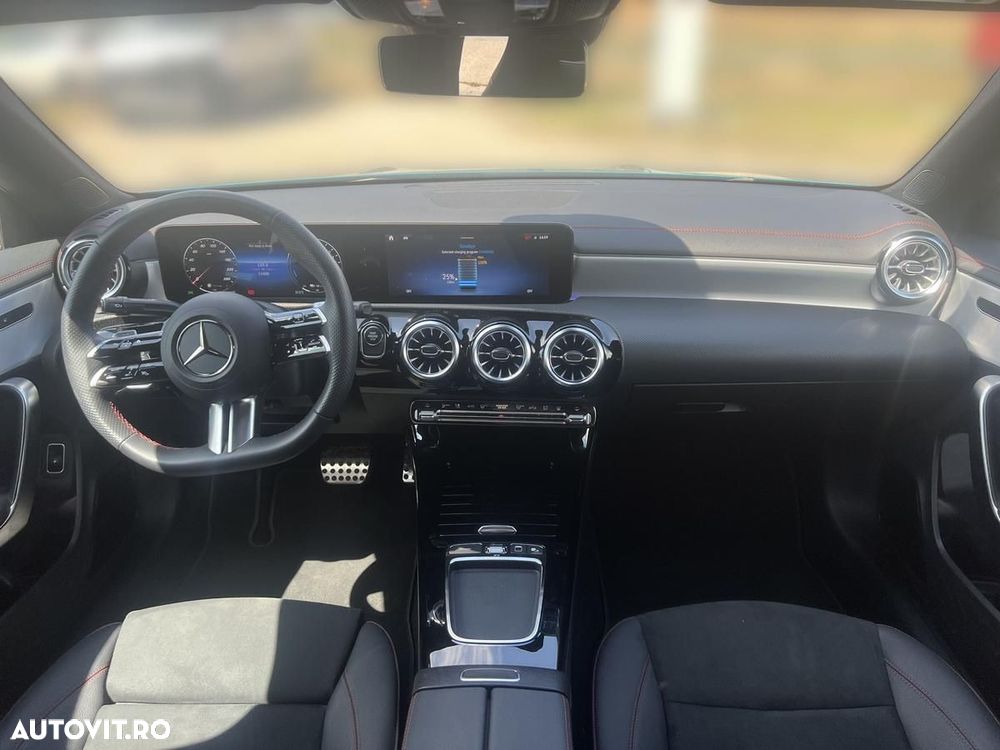 Mercedes-Benz CLA 250 e Coupe - 14