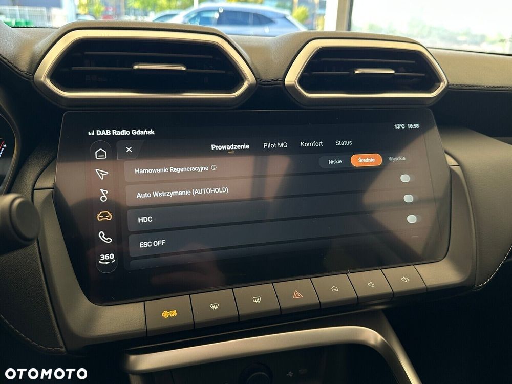 MG ZS Hybrid+ - 31