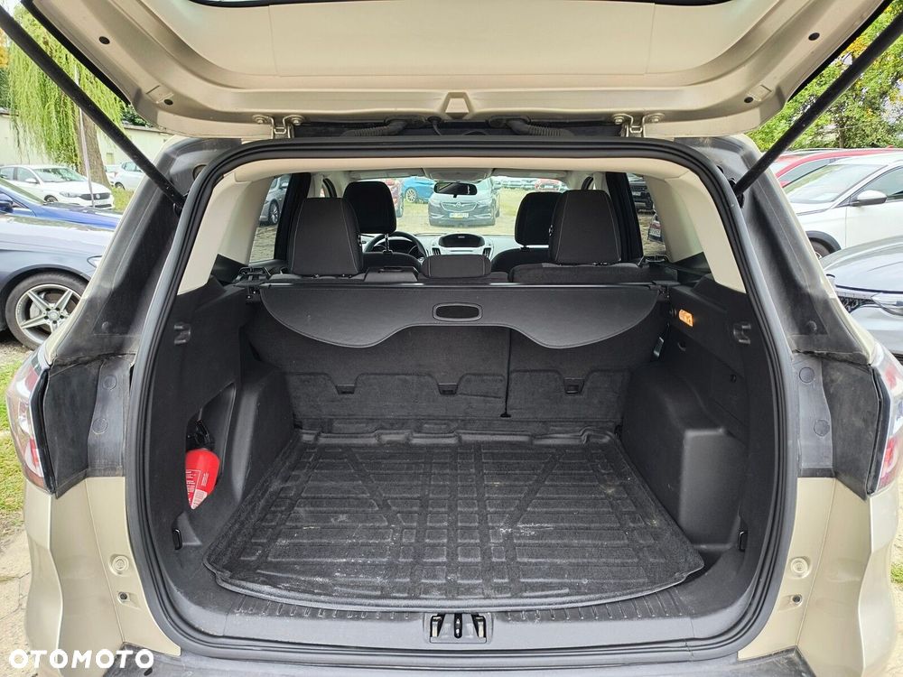 Ford Escape - 16