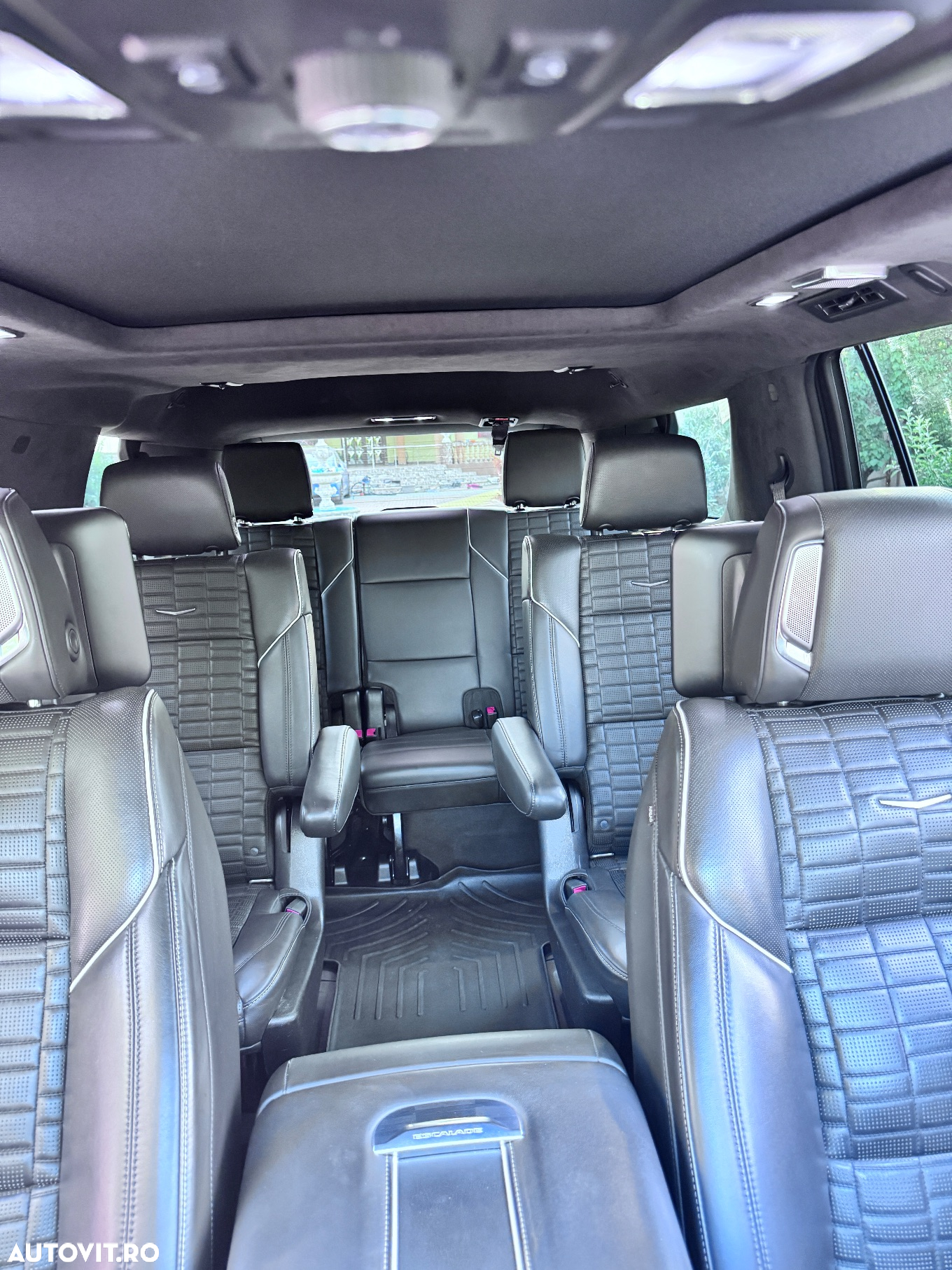Cadillac Escalade 6.0 V8 - 10
