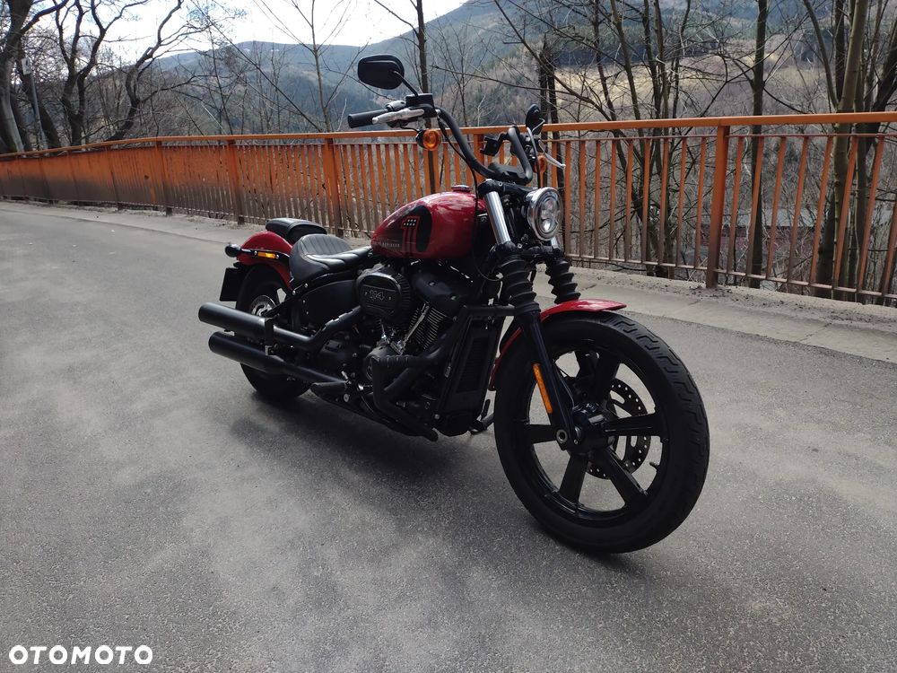 Harley-Davidson Softail Street Bob - 5