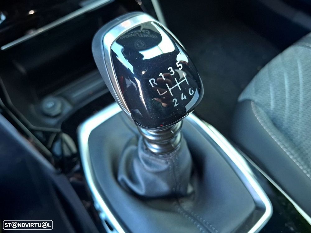 Peugeot 2008 1.2 PureTech Allure - 15