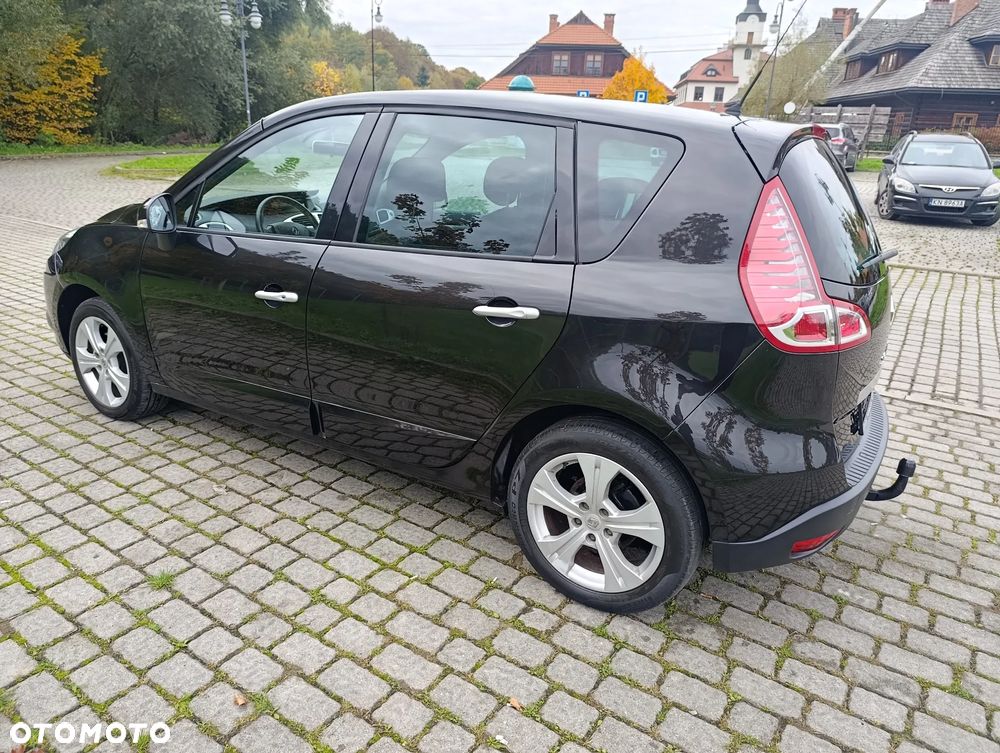 Renault Scenic 1.4 16V TCE Expression - 11