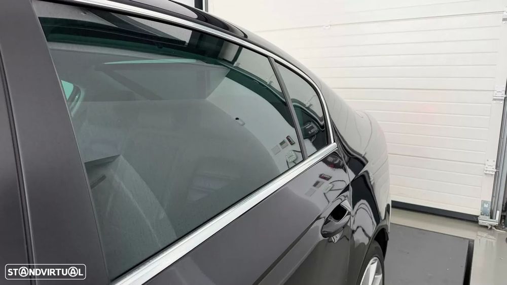 VW Passat 2.0 TDI Sport - 14