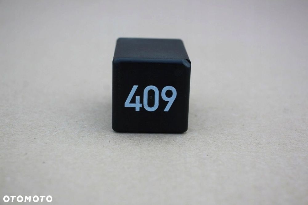 Przekaźnik POMPY PALIWA VW AUDI SEAT SKODA 1J0906383B nr 409 - 2