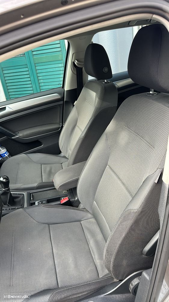 VW Golf 1.6 TDi BlueMotion Trendline - 6