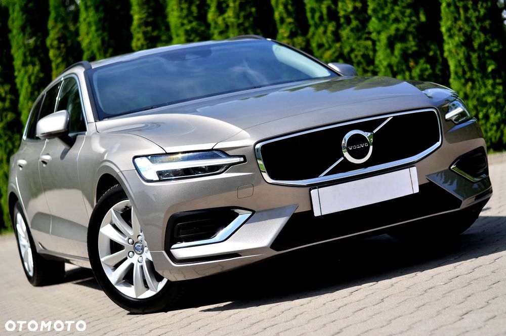 Volvo V60 B4 D Geartronic Momentum - 8