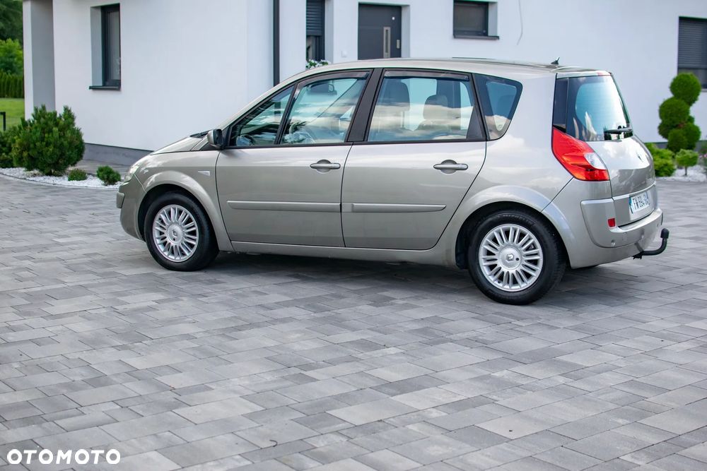 Renault Scenic - 29