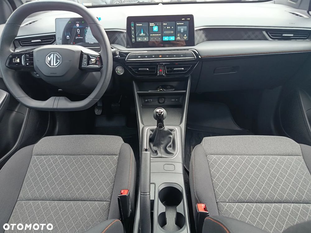 MG MG3 1.5 Excite - 6