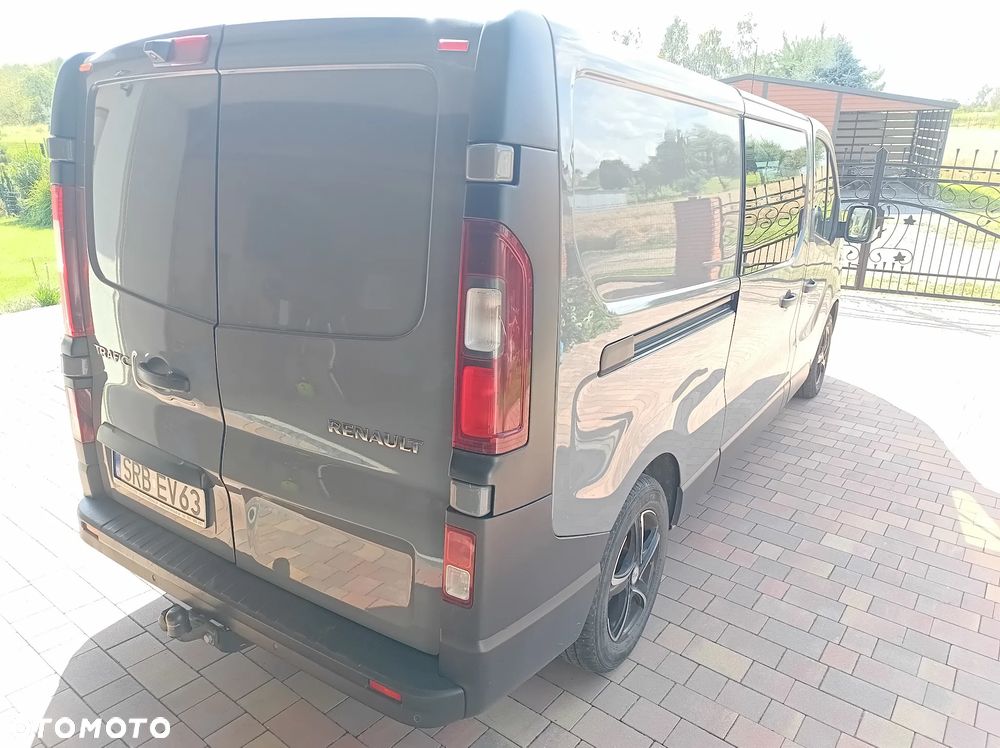 Renault trafic - 3