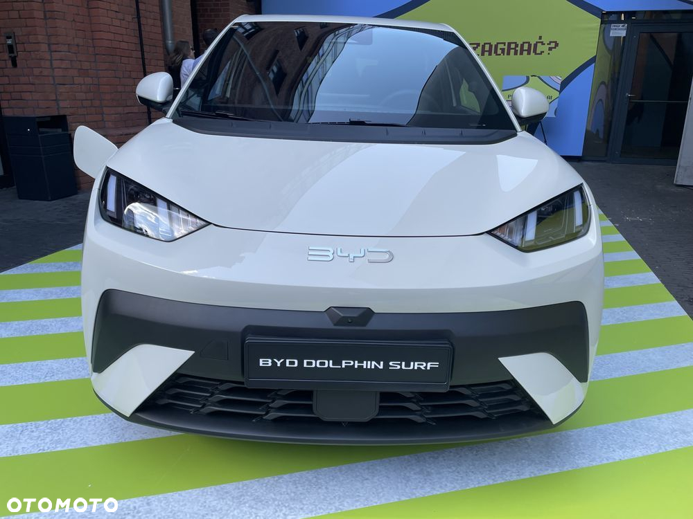 BYD Dolphin - 2
