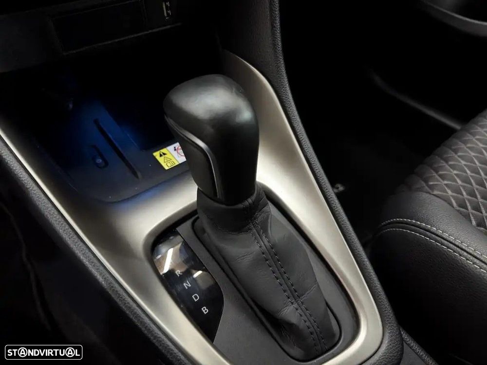 Mazda 2 1.5 L Hybrid VVT-i Homura - 17