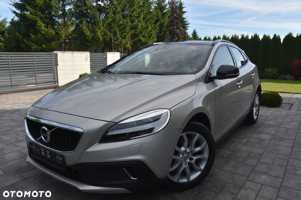 Volvo V40 Cross Country T3 Drive-E Summum - 5