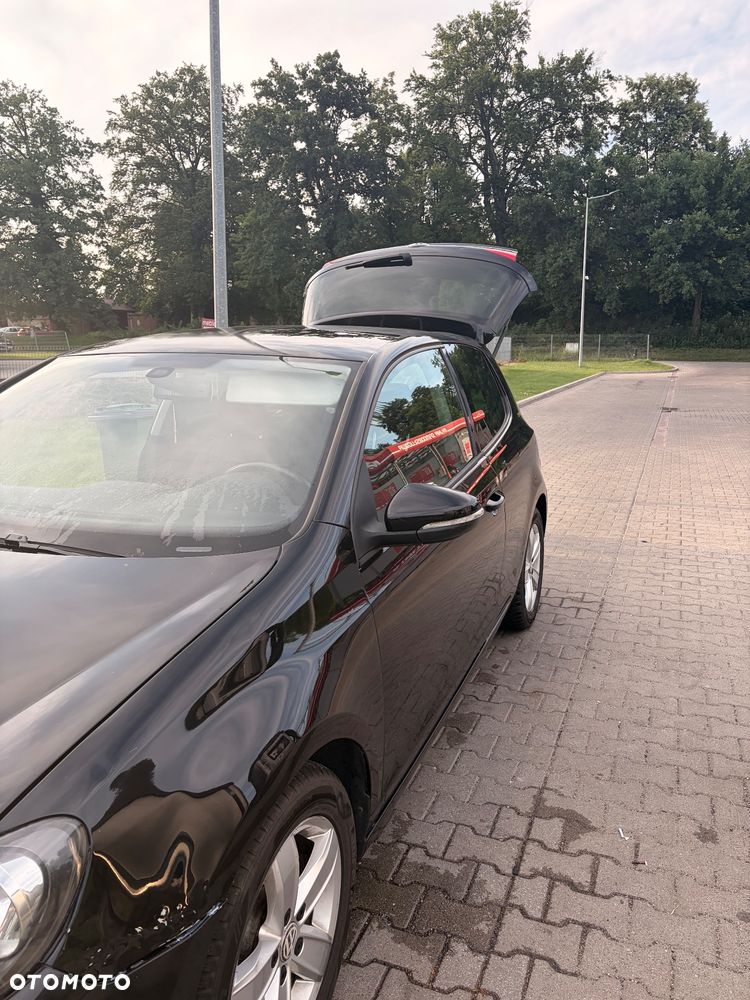 Volkswagen Golf 1.6 TDI Comfortline - 9