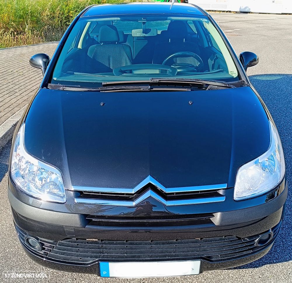 Citroën C4 1.6 HDi 110 VTR - 8