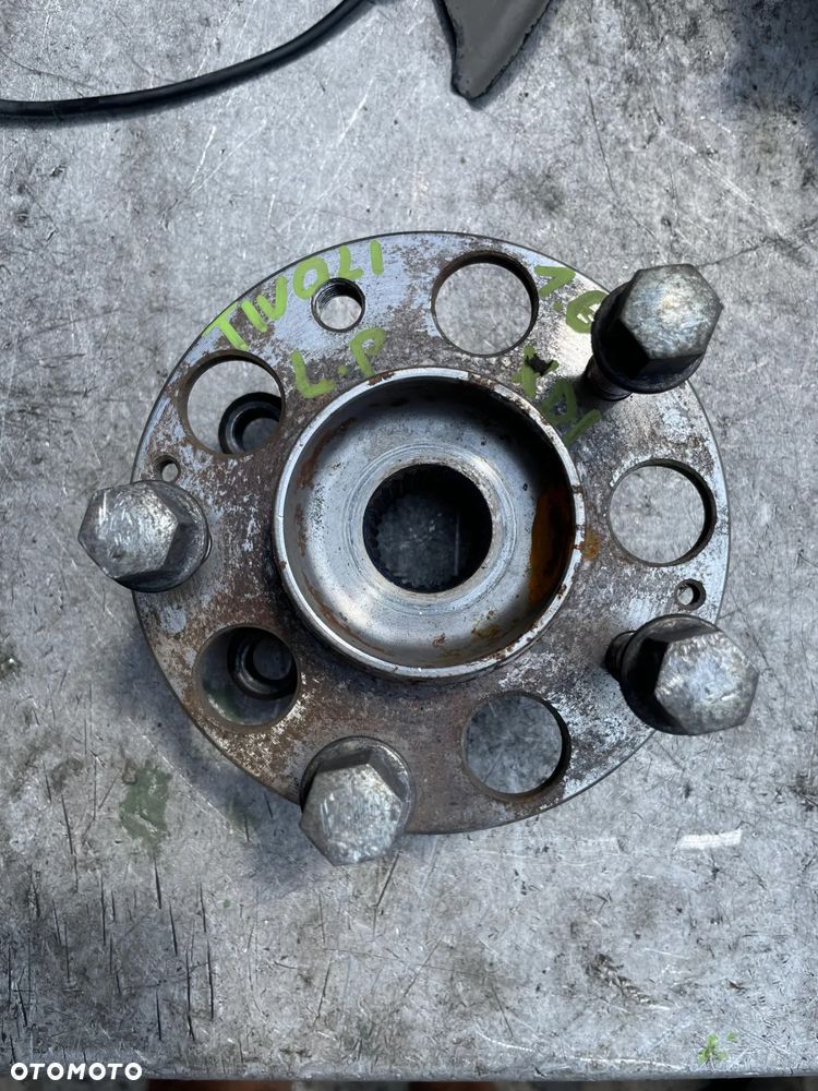 Piasta SsangYong Tivoli lewy przód 1.6 XDI - 1