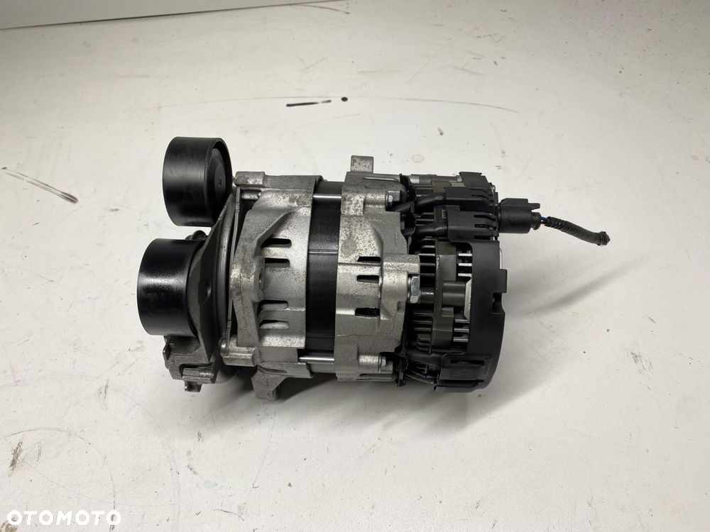 ALTERNATOR HYUNDAI I30 III 48V Valeo 36300-07000 21-25 - 4
