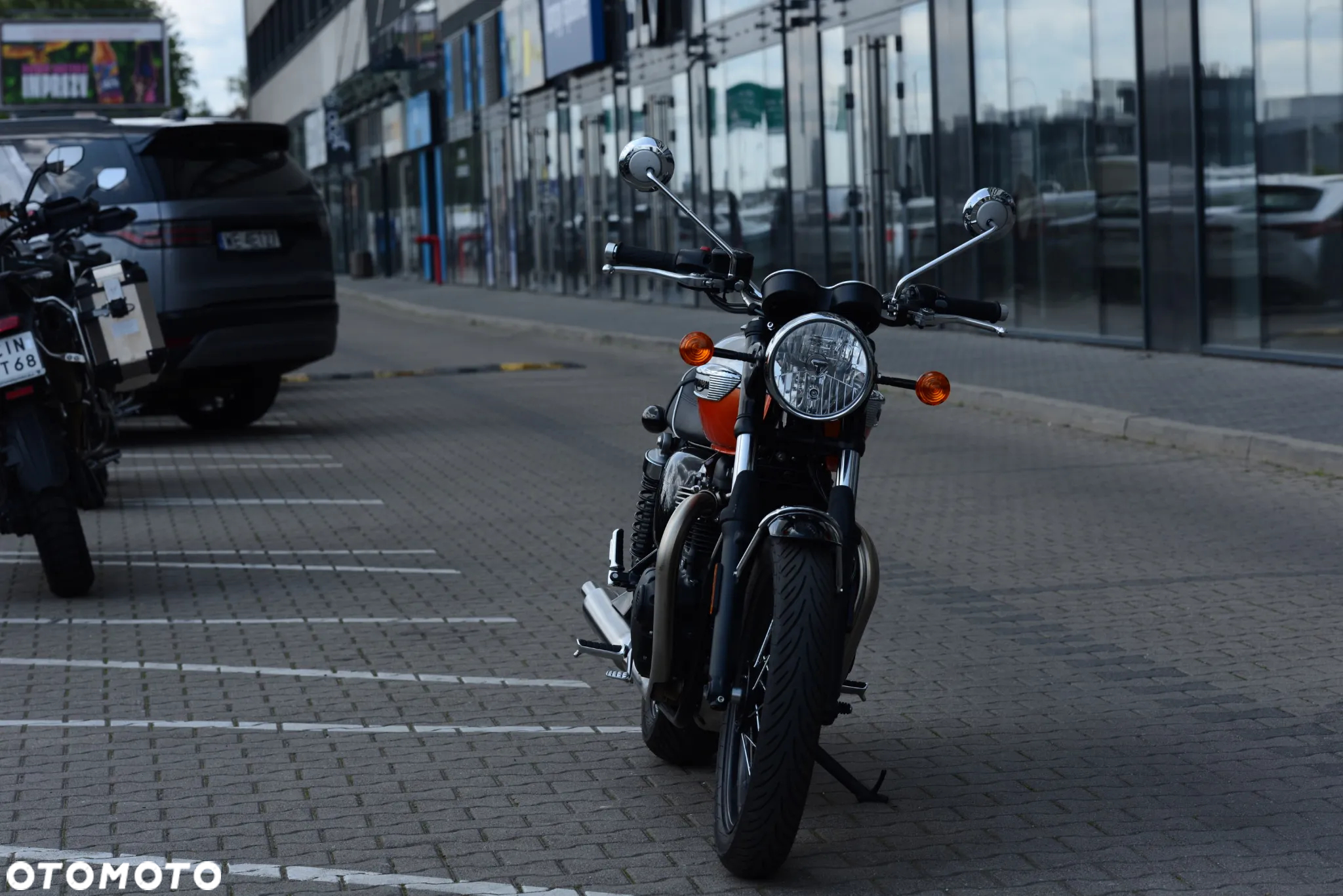 Triumph Bonneville - 5