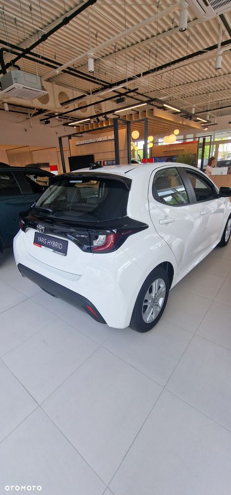 Toyota Yaris - 2