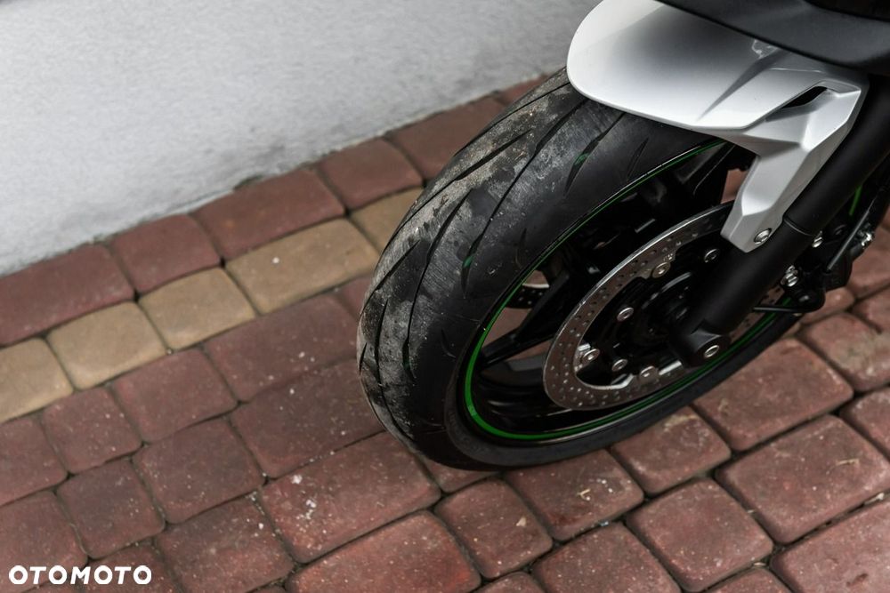 Kawasaki Ninja - 8