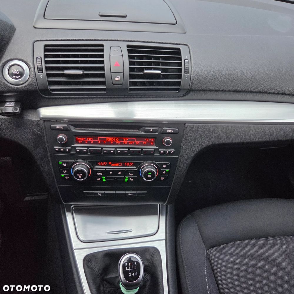 BMW Seria 1 - 33