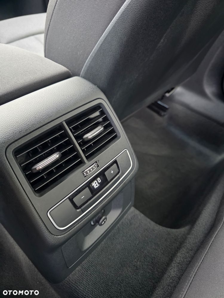 Audi A4 Limousine 35 TFSI S tronic - 28