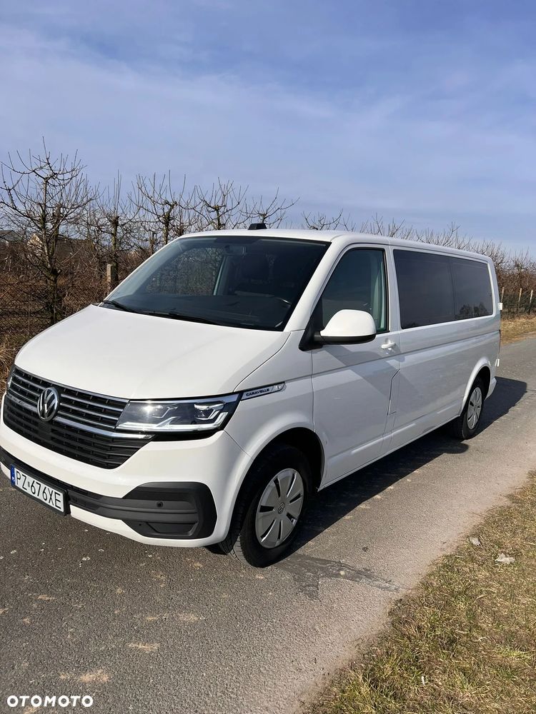 Volkswagen Caravelle 2.0 TDI L2 Comfortline DSG - 2