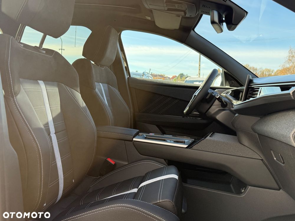 Opel Grandland 1.2 T mHEV GS S&S eDTC6 - 11