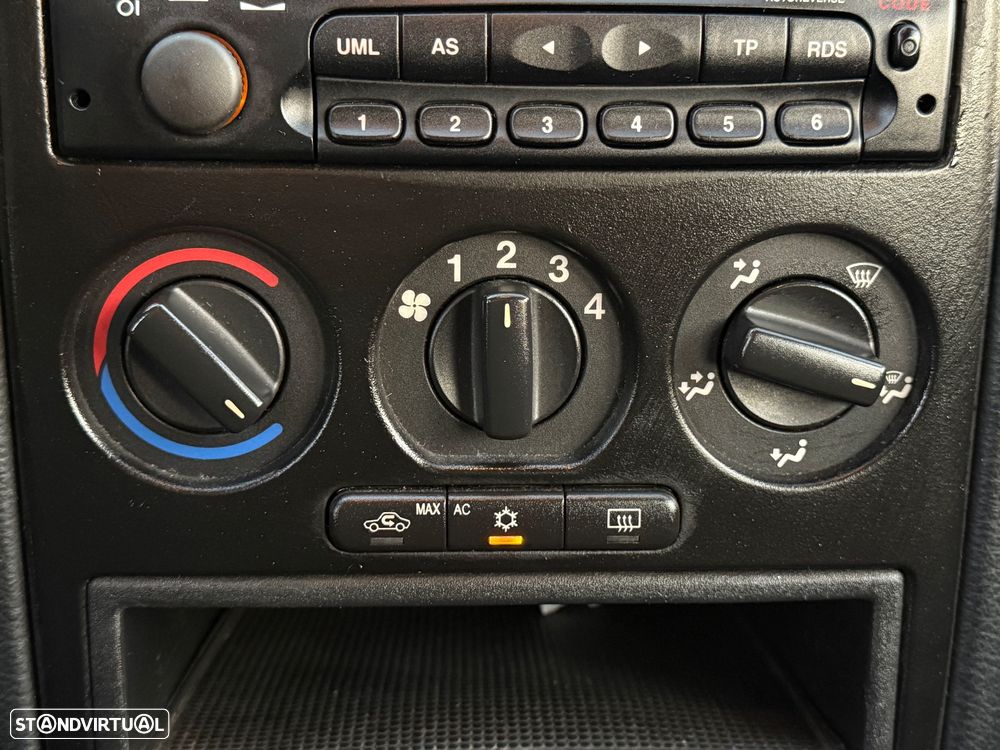 Opel Astra 1.4 Club - 24