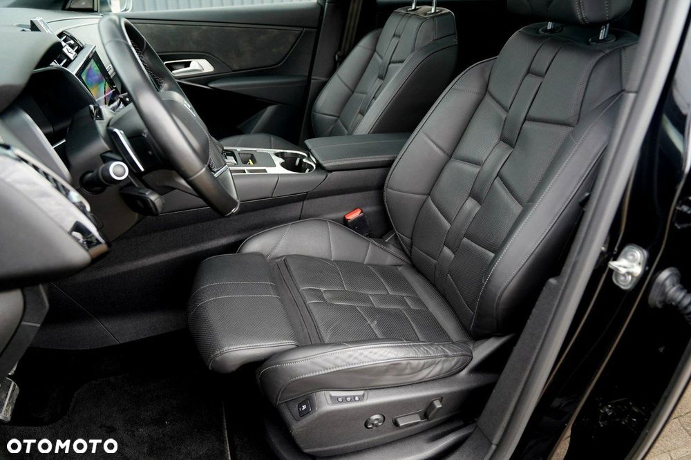 DS Automobiles DS 7 Crossback - 17