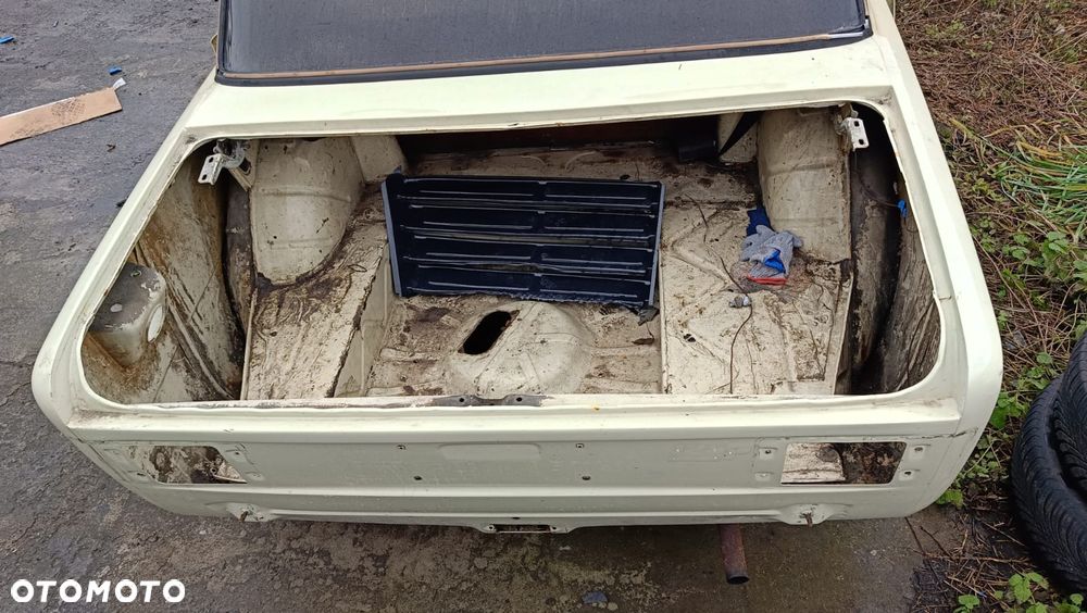 CWIARTKA BŁOTNIK LEWY TYŁ PRAWY PAS TYLNY DUPA FIAT 125P - 5