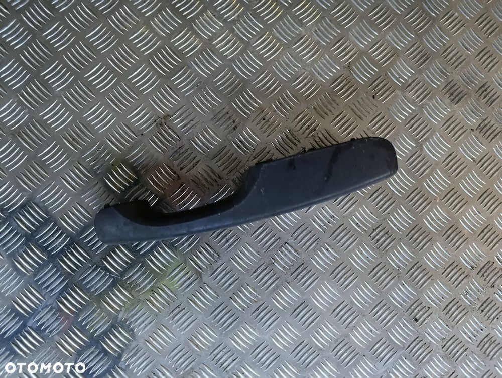 IVECO DAILY 06-09 RĄCZKA TAPICERKI DRZWI PRAWA LEWA - 1