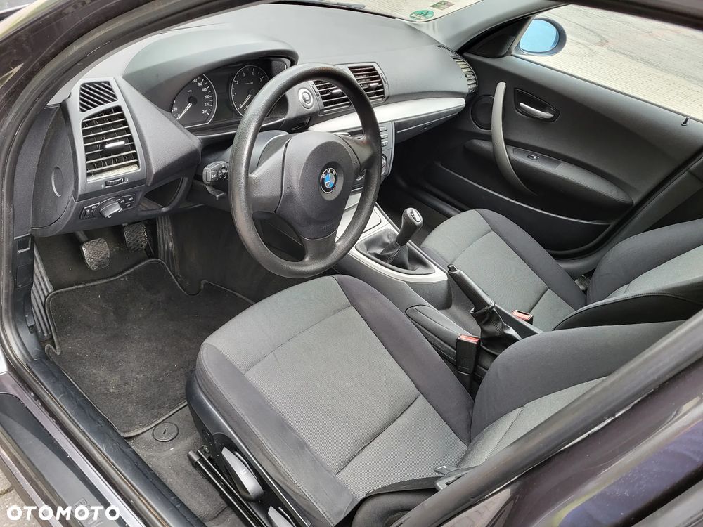 BMW Seria 1 116i - 8