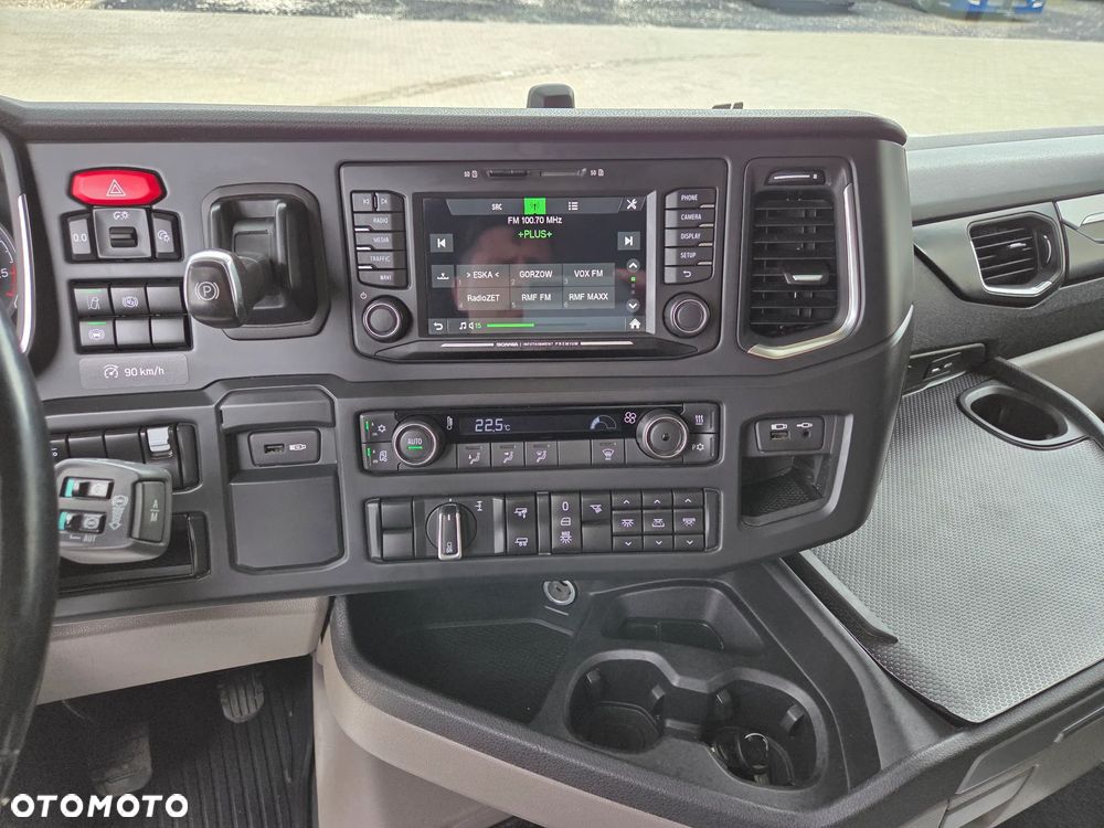 Scania R450/ 2021r/ HYDRAULIKA/ KLIMA STACJONARNA/ NAVI/ SERWIS NIEMY - 19