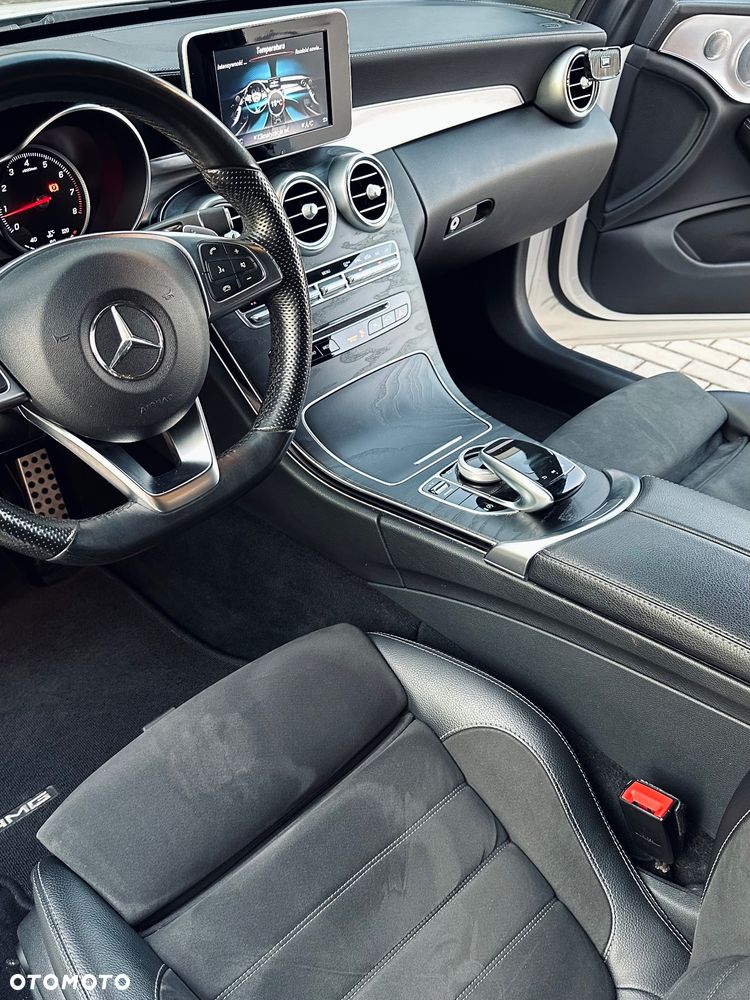 Mercedes-Benz Klasa C 200 4-Matic 9G-TRONIC - 16