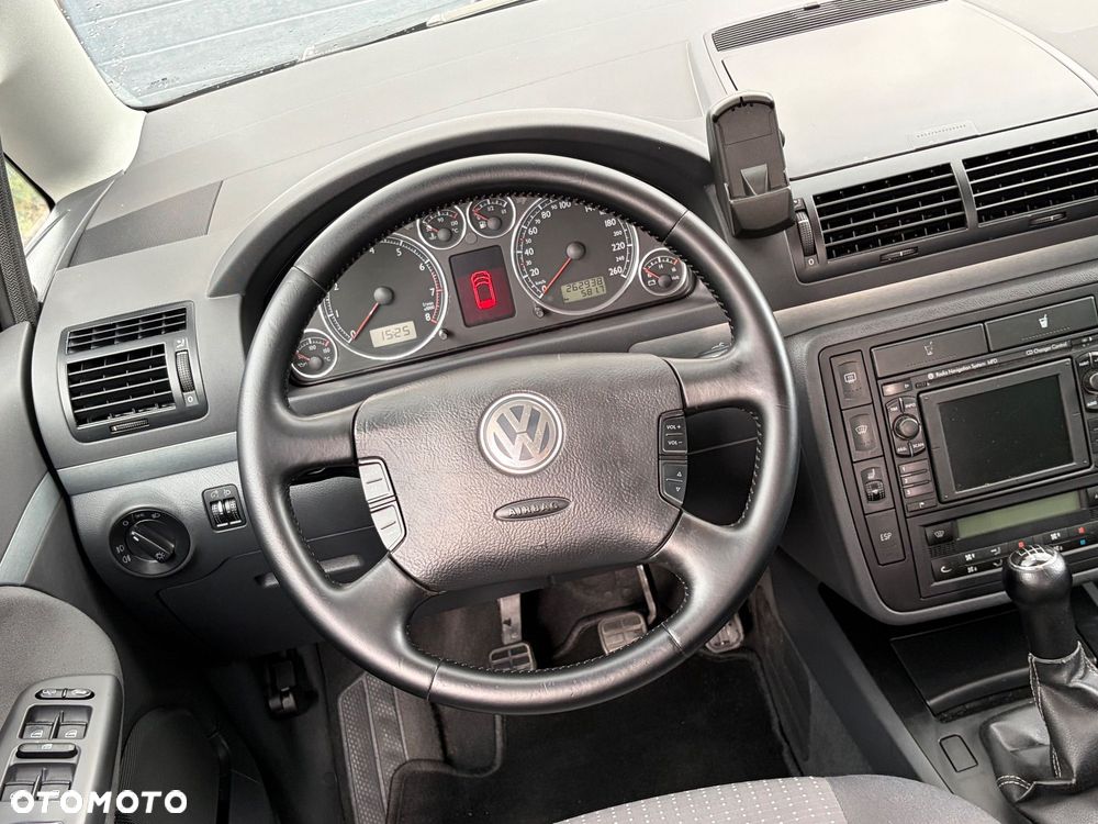 Volkswagen Sharan 1.8 5V Turbo United - 28