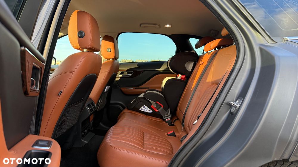 Jaguar F-Pace 20d AWD Prestige - 15