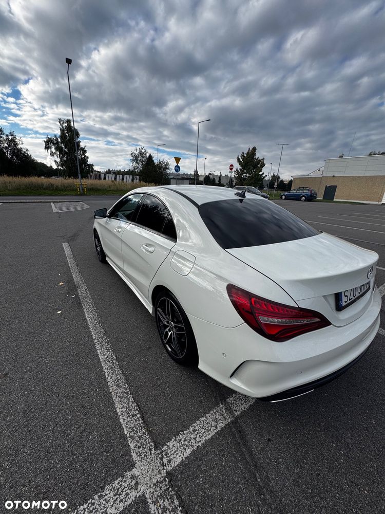 Mercedes-Benz CLA 200 7G-DCT AMG Line - 5