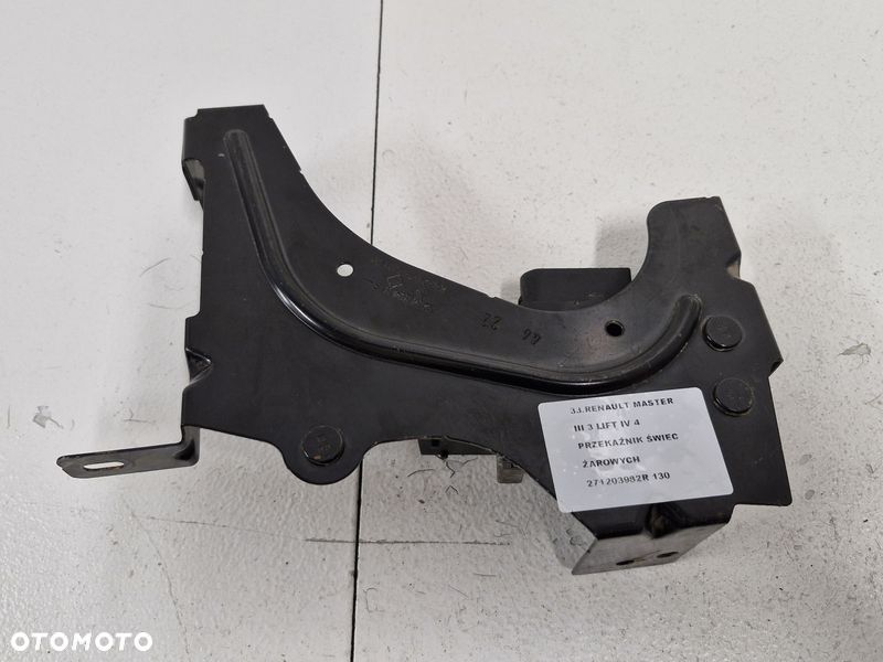 renault master iii 3 lift iv 4 przekaźnik świec żarowych 271203982r - 6