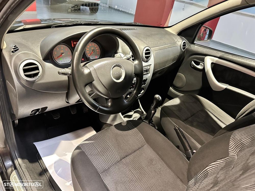 Dacia Sandero 1.5 dCi Confort - 4