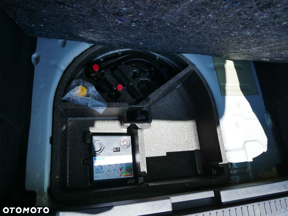 Ford B-MAX 1.0 EcoBoost Titanium - 27