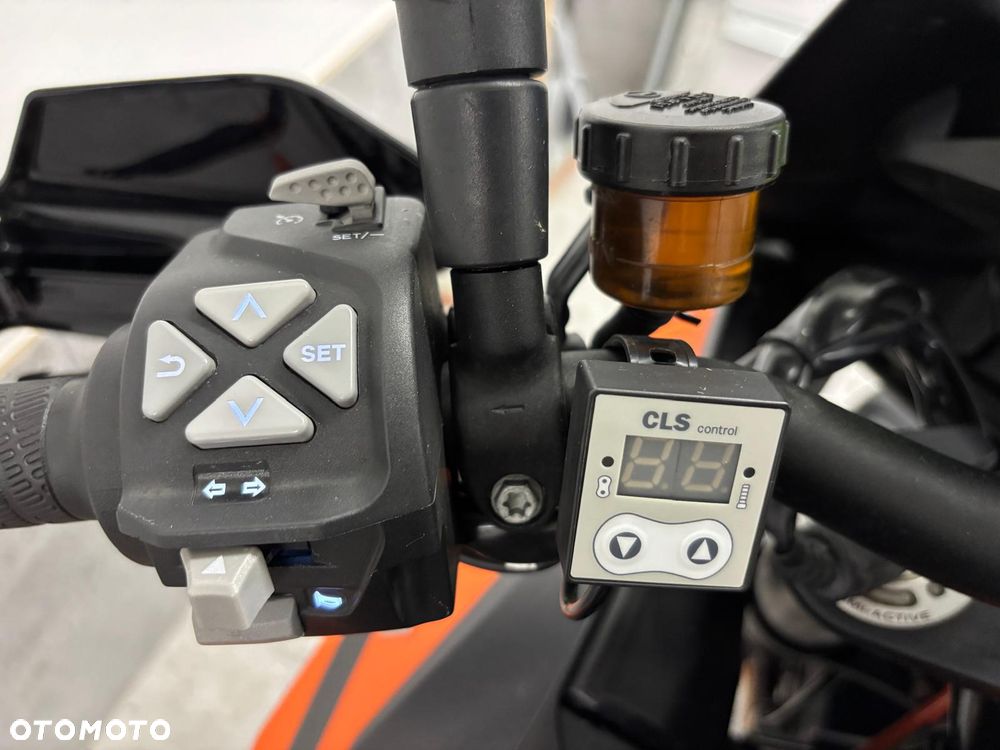 KTM Super Duke - 14