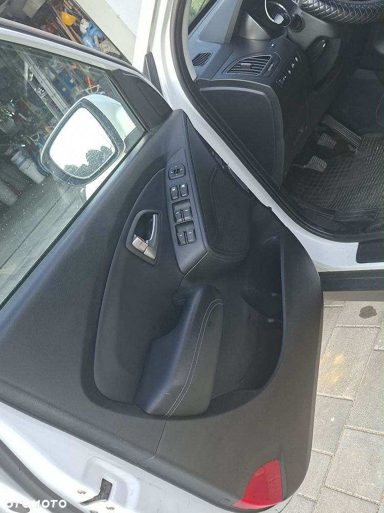 Hyundai ix35 - 6