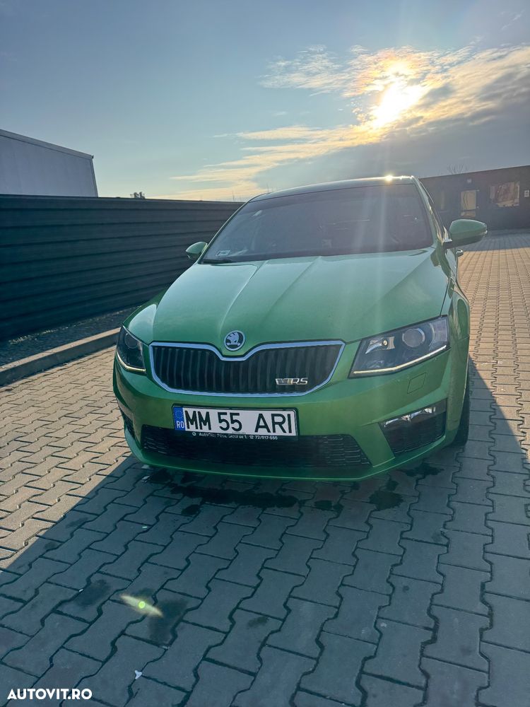 Skoda Octavia 2.0 TSI RS - 3