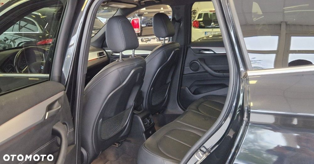 BMW X1 - 8