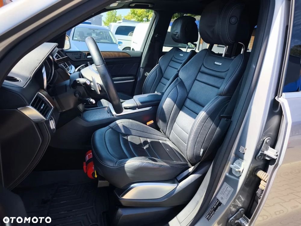Mercedes-Benz GL 63 AMG - 19