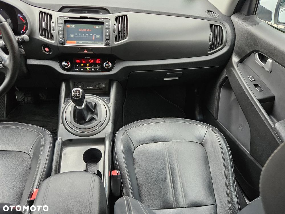 Kia Sportage 2.0 CRDI 4WD Spirit - 12