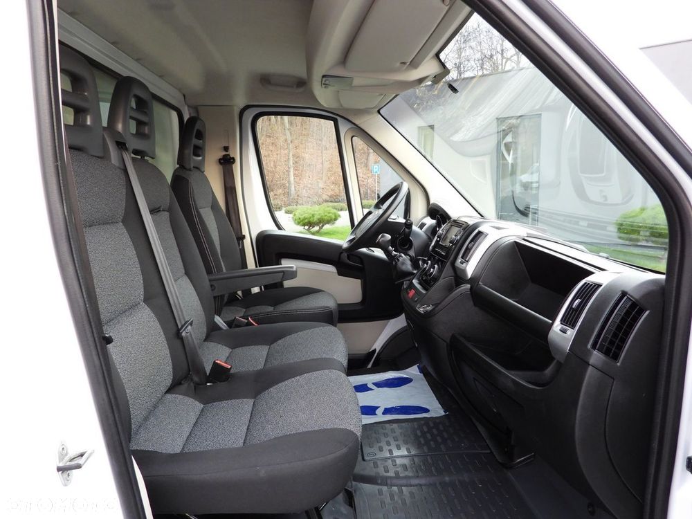 Fiat DUCATO KONTENER WINDA 8 PALET TEMPOMAT NAWIGACJA LEDY KLIMATYZACJA  130KM - 39