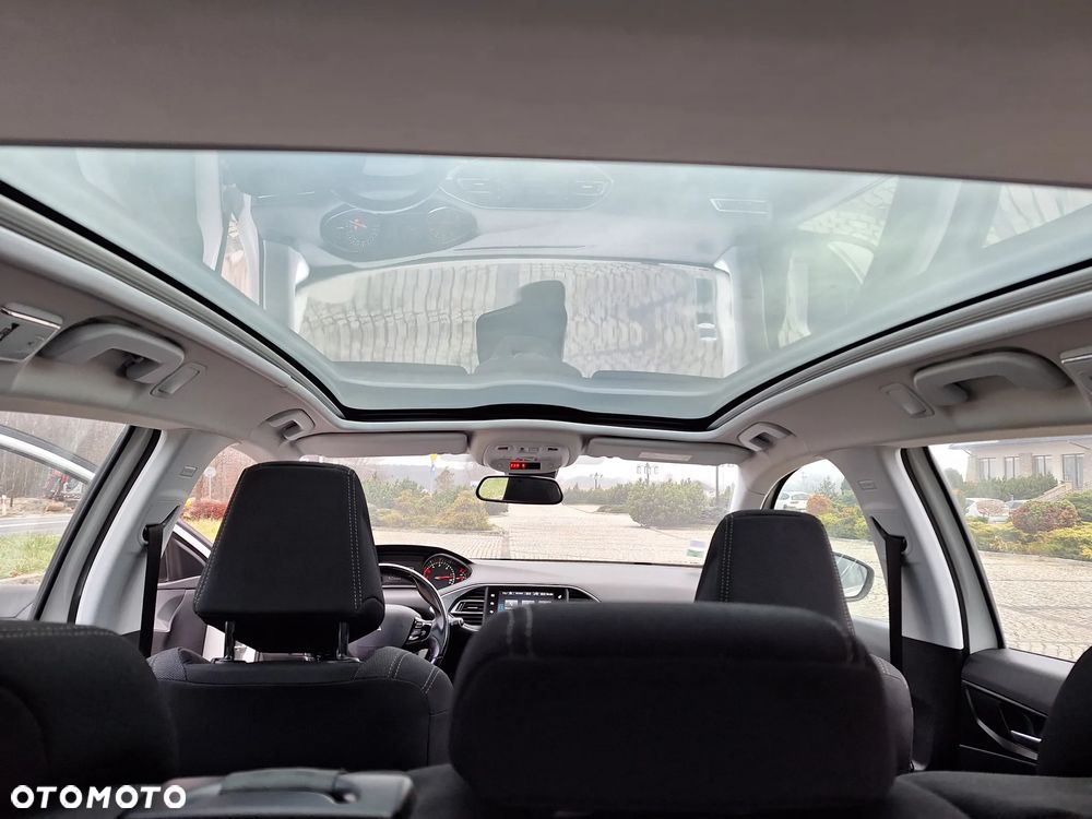 Peugeot 308 BlueHDi 150 Stop & Start Allure - 24