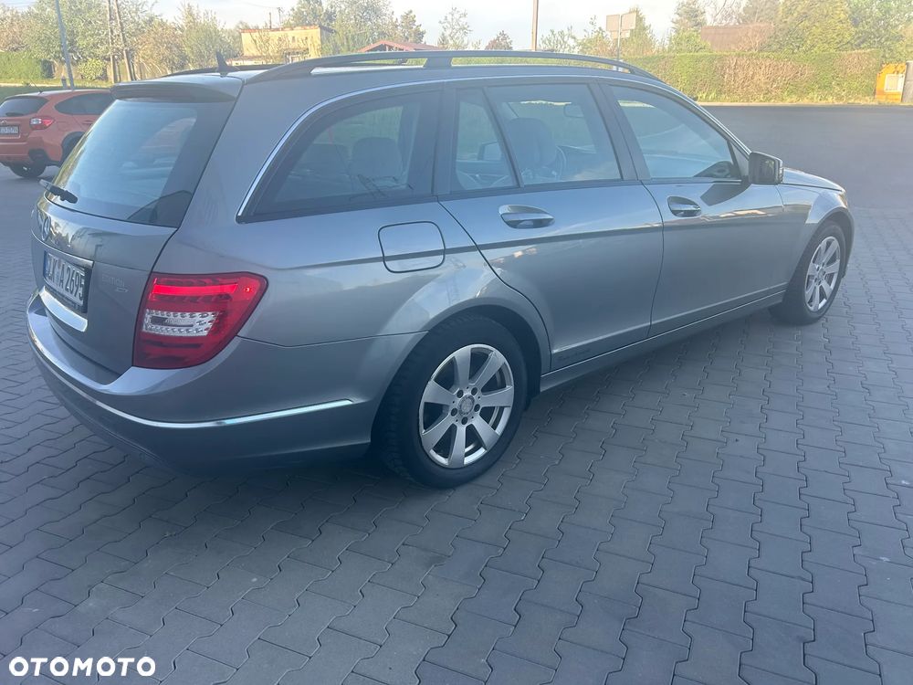 Mercedes-Benz Klasa C 200 (BlueEFFICIENCY) Elegance - 7
